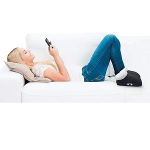 Body innovation foot warmer